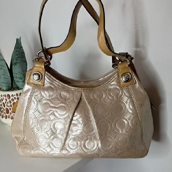 Coach Shimmering Beige Shoulder Bag Y2K 90s Hobo Mia - Picture 5 of 13